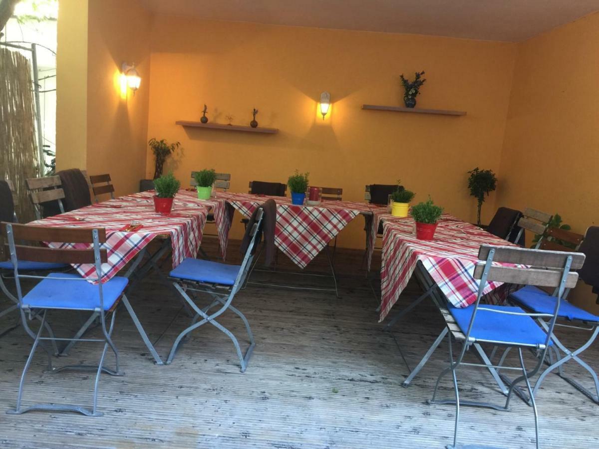 Hotel Weinstube Heigl Restaurante Pizzeria Puccini Landshut Exterior foto
